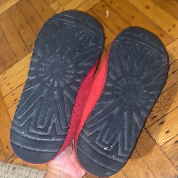 Ugg slippers - Picture 4 of 4